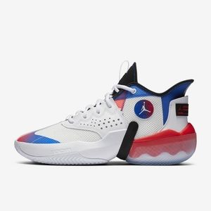 Jordan React Elevation sneakers